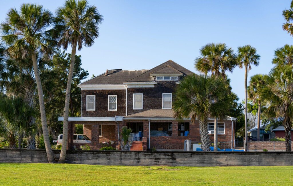 How Much is Insurance for a House in Crawfordville, FL? - A Home Insurance Guide